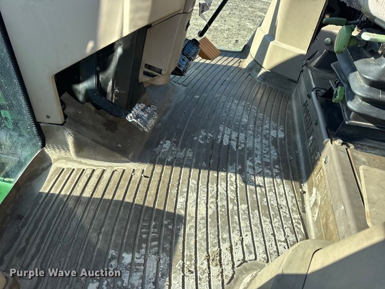 image for item DW6705 2011 John Deere 6430 MFWD tractor