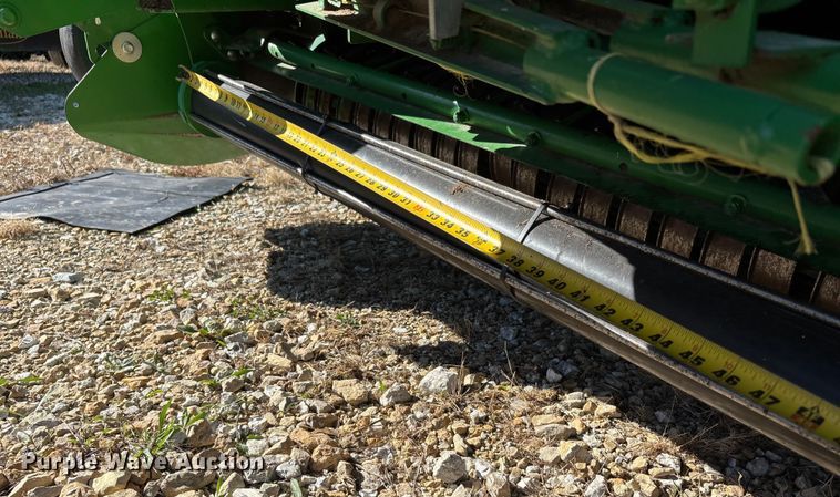 image for item DW7280 John Deere 460M Silage round baler