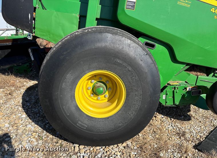 image for item DW7280 John Deere 460M Silage round baler