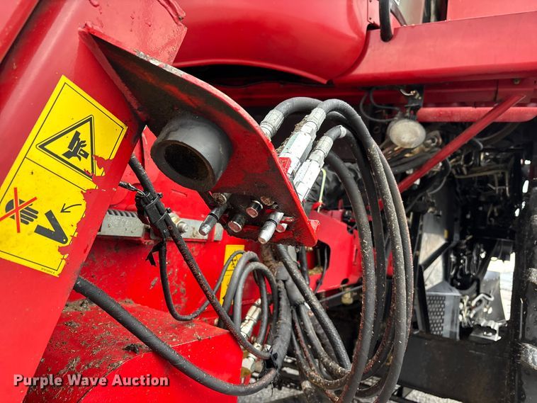 image for item DW7323 2012 Case IH 6130 RWA combine