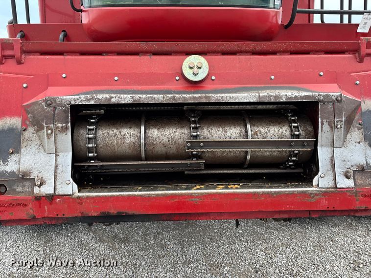 image for item DW7323 2012 Case IH 6130 RWA combine