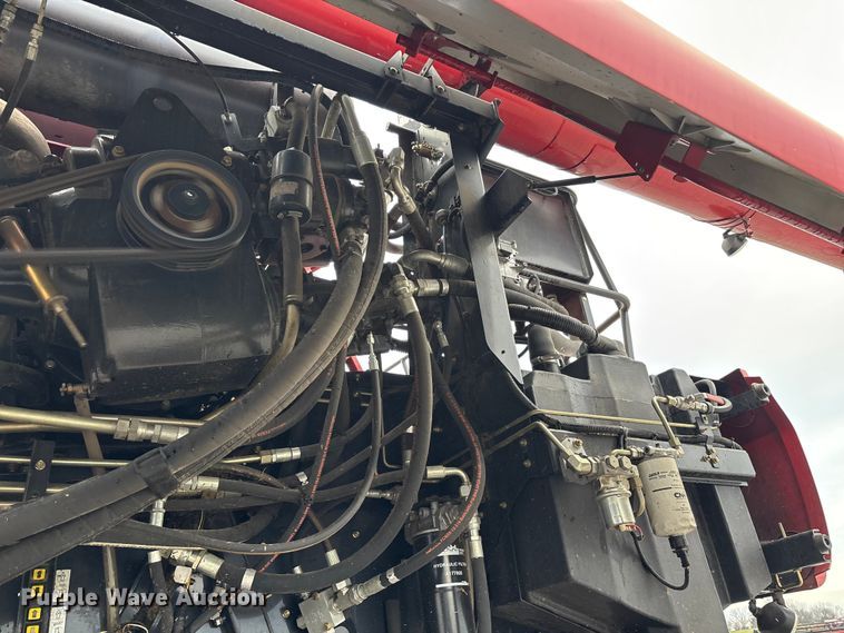 image for item DW7323 2012 Case IH 6130 RWA combine