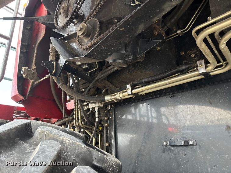 image for item DW7323 2012 Case IH 6130 RWA combine