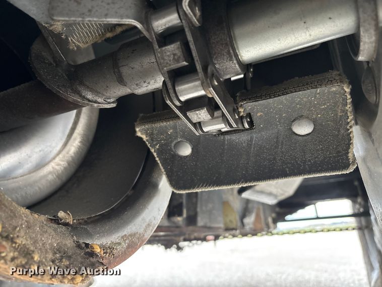 image for item DW7323 2012 Case IH 6130 RWA combine