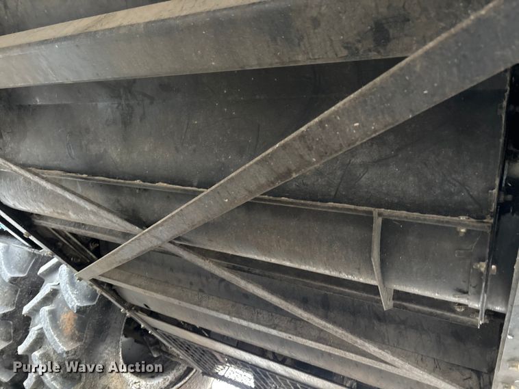 image for item DW7323 2012 Case IH 6130 RWA combine