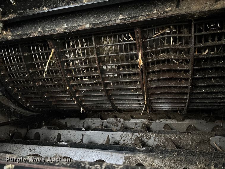 image for item DW7323 2012 Case IH 6130 RWA combine