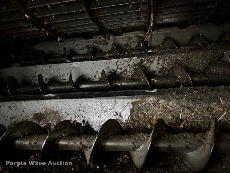 image for item DW7323 2012 Case IH 6130 RWA combine