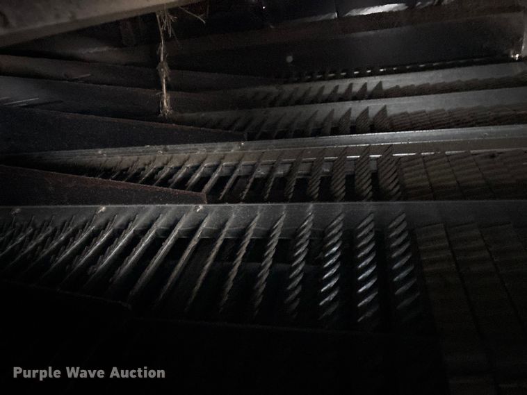 image for item DW7323 2012 Case IH 6130 RWA combine