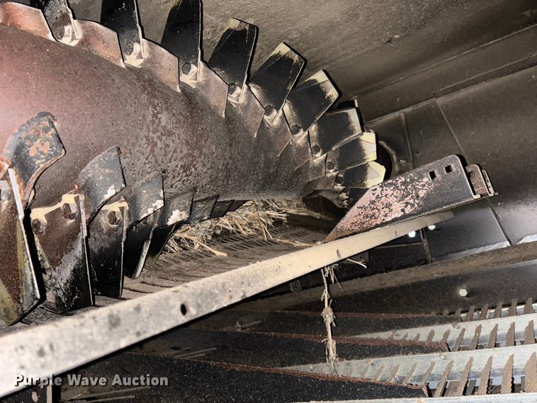 image for item DW7323 2012 Case IH 6130 RWA combine