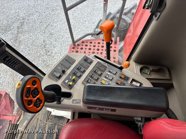 image for item DW7323 2012 Case IH 6130 RWA combine