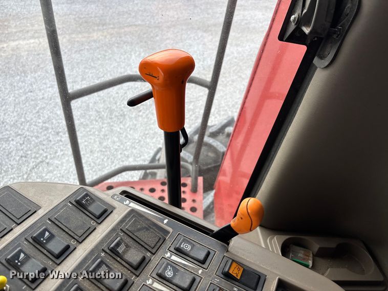 image for item DW7323 2012 Case IH 6130 RWA combine