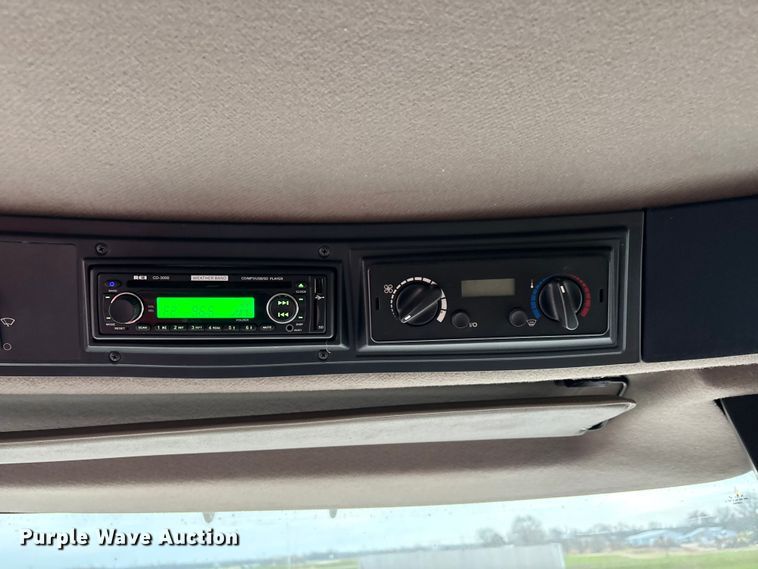 image for item DW7323 2012 Case IH 6130 RWA combine