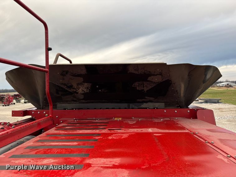 image for item DW7323 2012 Case IH 6130 RWA combine