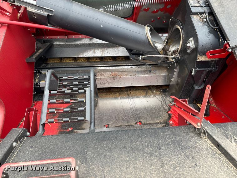 image for item DW7323 2012 Case IH 6130 RWA combine