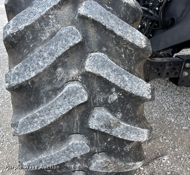 image for item DW7323 2012 Case IH 6130 RWA combine