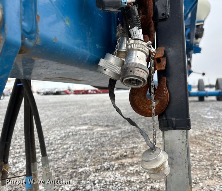 image for item DW7329 2018 Kinze 3660 planter