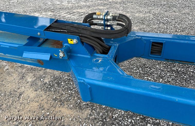 image for item DW7329 2018 Kinze 3660 planter