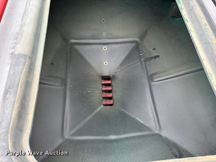 image for item DW7330 2012 Case IH Early Riser 1250 planter