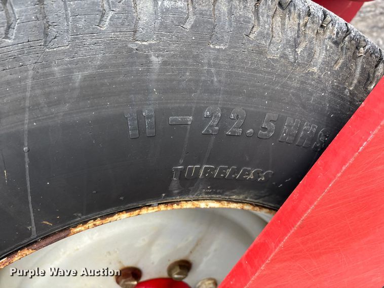 image for item DW7330 2012 Case IH Early Riser 1250 planter