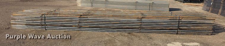 image for item DZ3590 (20) fence panels