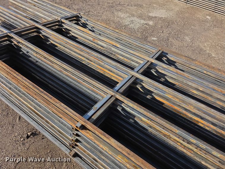 image for item DZ3590 (20) fence panels