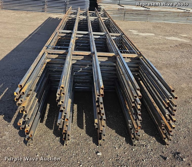 image for item DZ3594 (20) fence panels