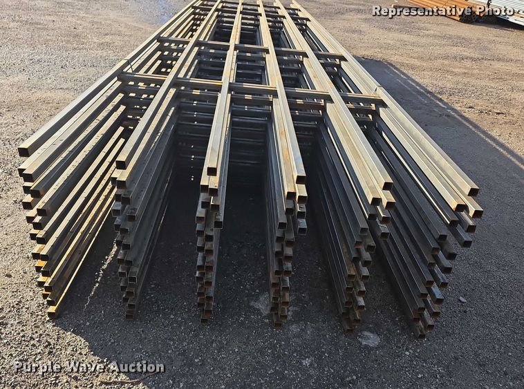 image for item DZ3597 (20) fence panels