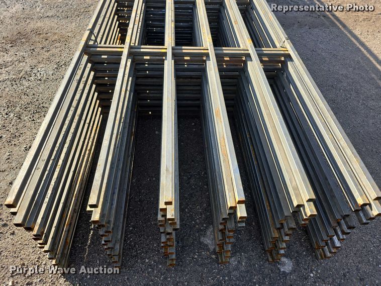 image for item DZ3598 (20) fence panels