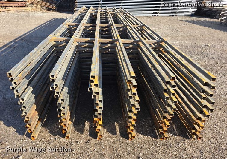 image for item DZ3598 (20) fence panels