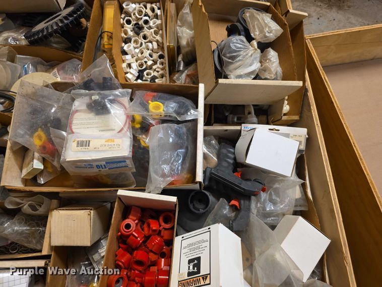 image for item DZ3658 Sprayer parts