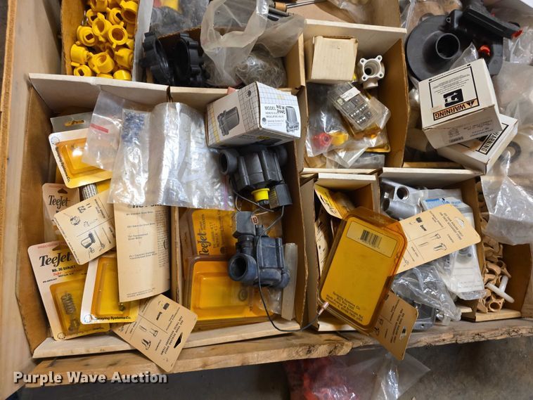 image for item DZ3658 Sprayer parts