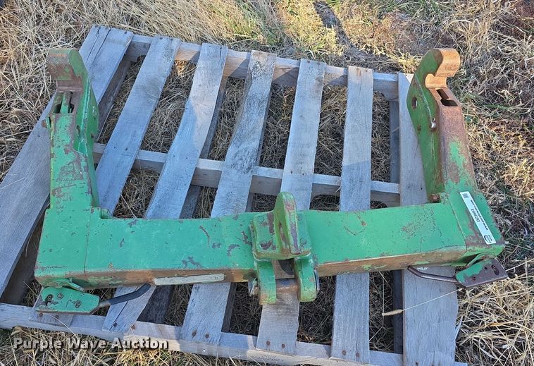 image for item DZ3663 John Deere quick attach