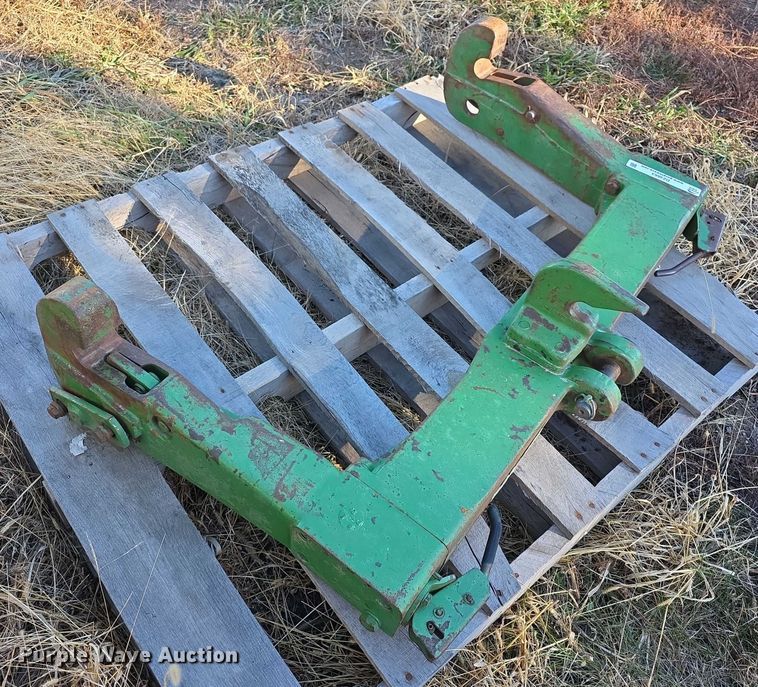 image for item DZ3663 John Deere quick attach