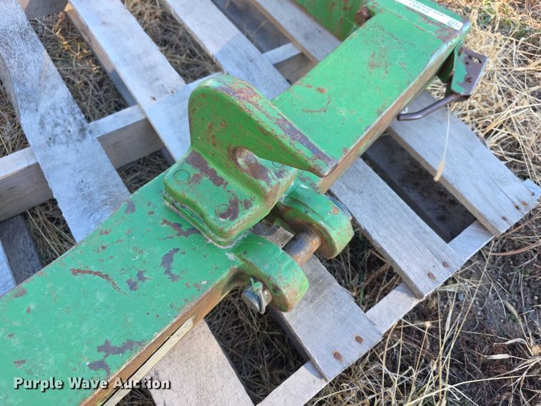 image for item DZ3663 John Deere quick attach