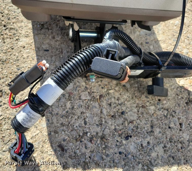 image for item DZ6637 2015 John Deere 4640 monitor