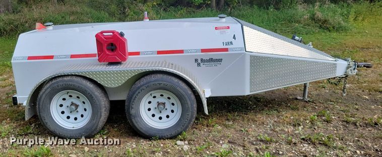 image for item EA2570 2014 RoadRuner 6000 fuel trailer