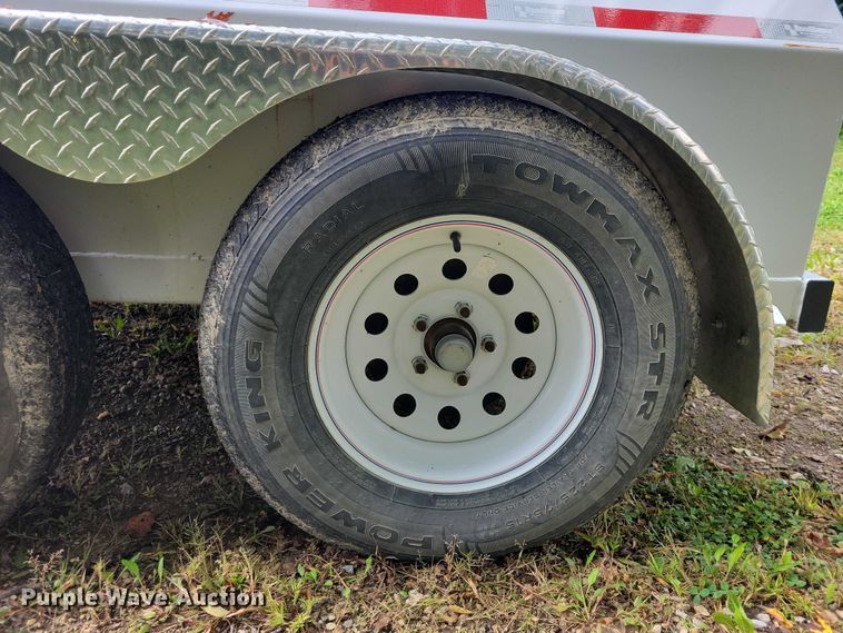 image for item EA2570 2014 RoadRuner 6000 fuel trailer