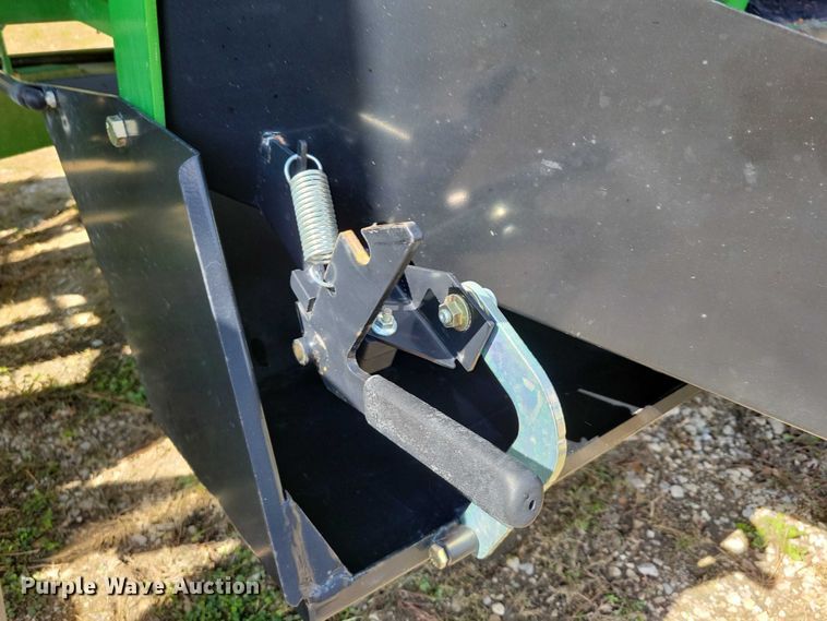 image for item EA2571 2020 Brent 757 gravity wagon