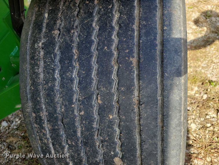 image for item EA2571 2020 Brent 757 gravity wagon