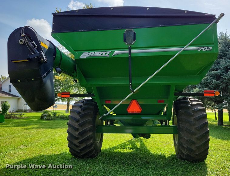 image for item EA2572 2014 Brent 782 grain cart