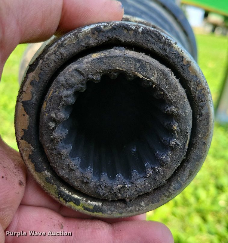 image for item EA2572 2014 Brent 782 grain cart