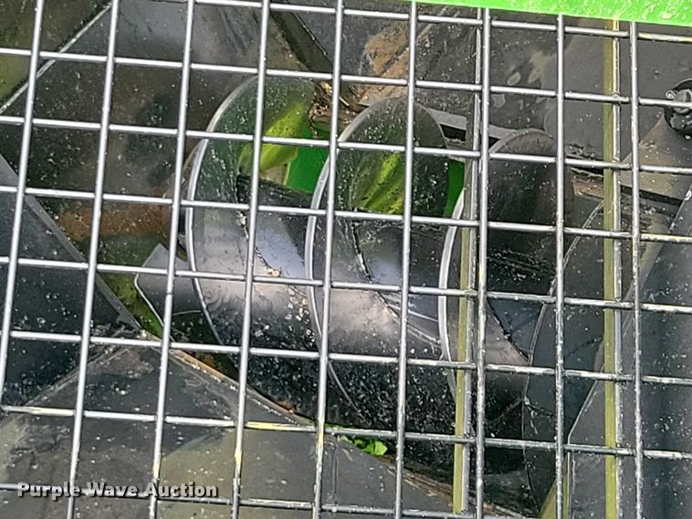 image for item EA2572 2014 Brent 782 grain cart