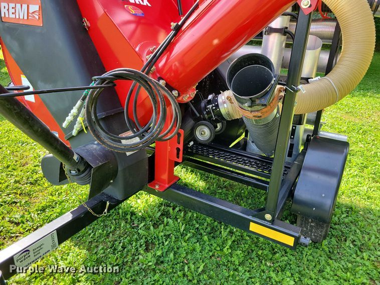 image for item EA2573 2020 Rem VRX grain vacuum