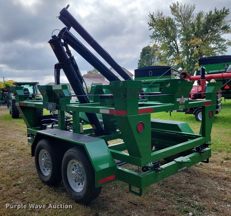 image for item EA2574 2012 Travis Seed Cart HSC 4400 box seed trailer