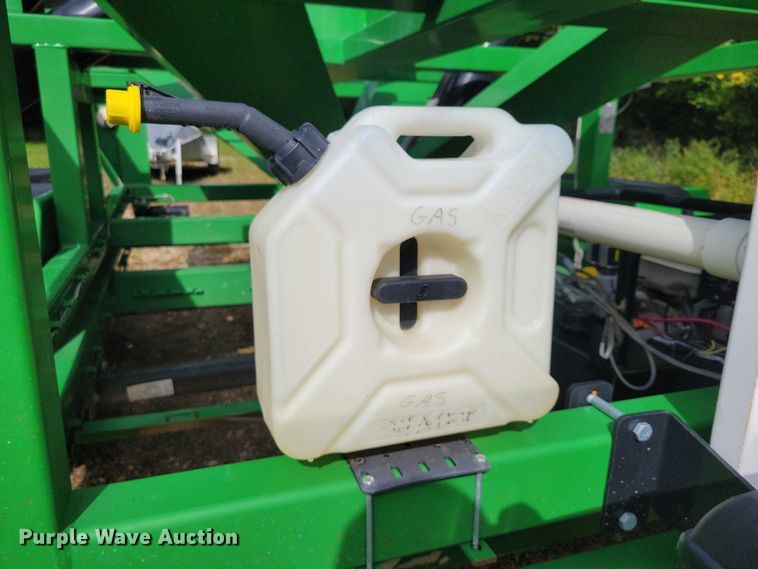 image for item EA2574 2012 Travis Seed Cart HSC 4400 box seed trailer