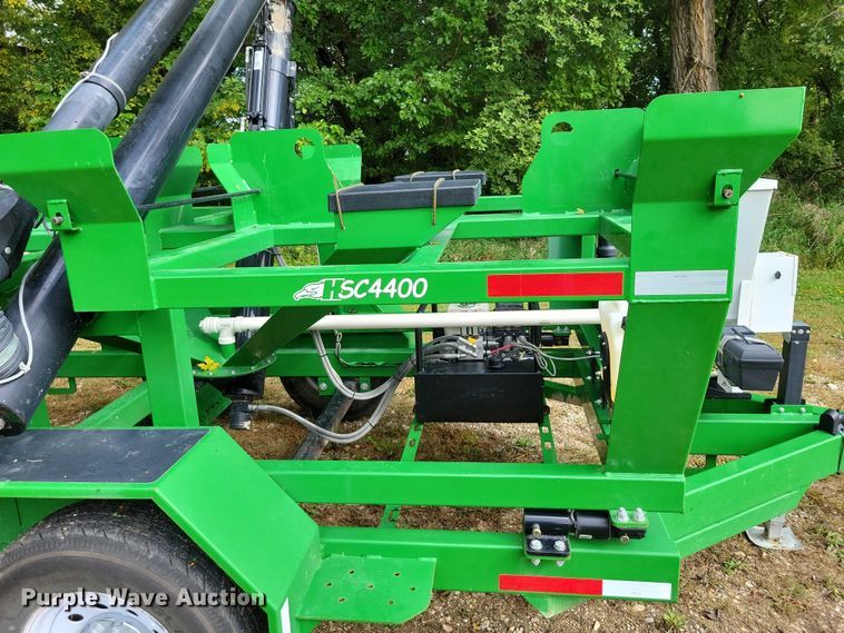 image for item EA2574 2012 Travis Seed Cart HSC 4400 box seed trailer