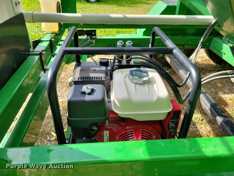 image for item EA2574 2012 Travis Seed Cart HSC 4400 box seed trailer