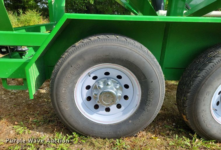 image for item EA2574 2012 Travis Seed Cart HSC 4400 box seed trailer
