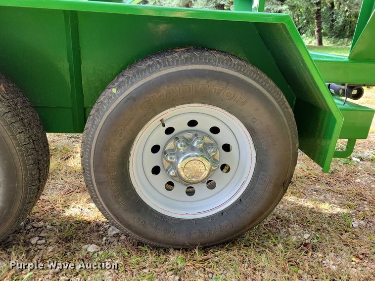 image for item EA2574 2012 Travis Seed Cart HSC 4400 box seed trailer