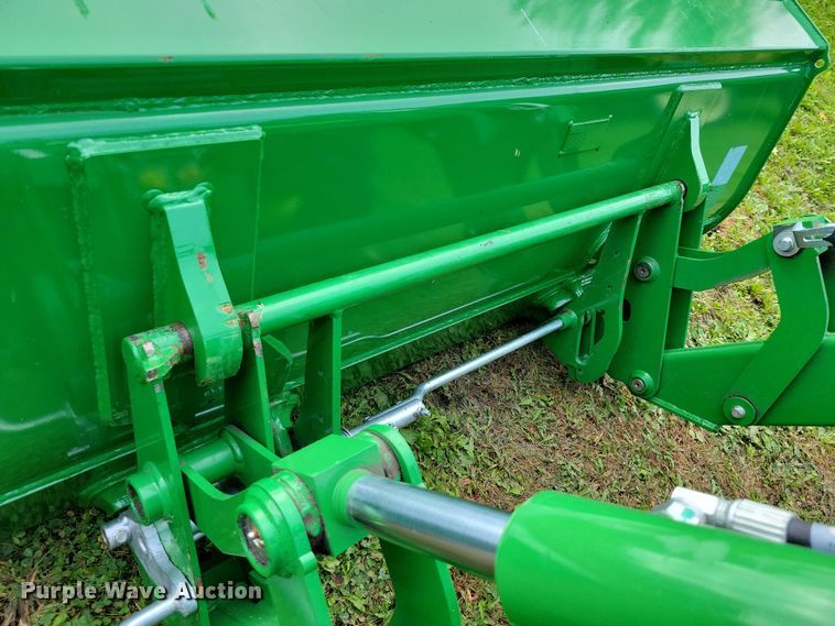 image for item EA2575 2015 John Deere  5075E MFWD tractor